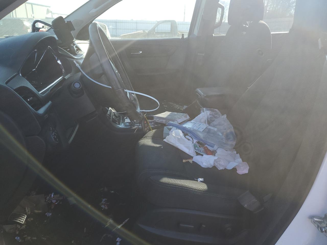 2016 Chevrolet Traverse VIN 1GNKVHKD3GJ182717 Copart auction photo, front end / minor dent/scratches damage thumbnail 7