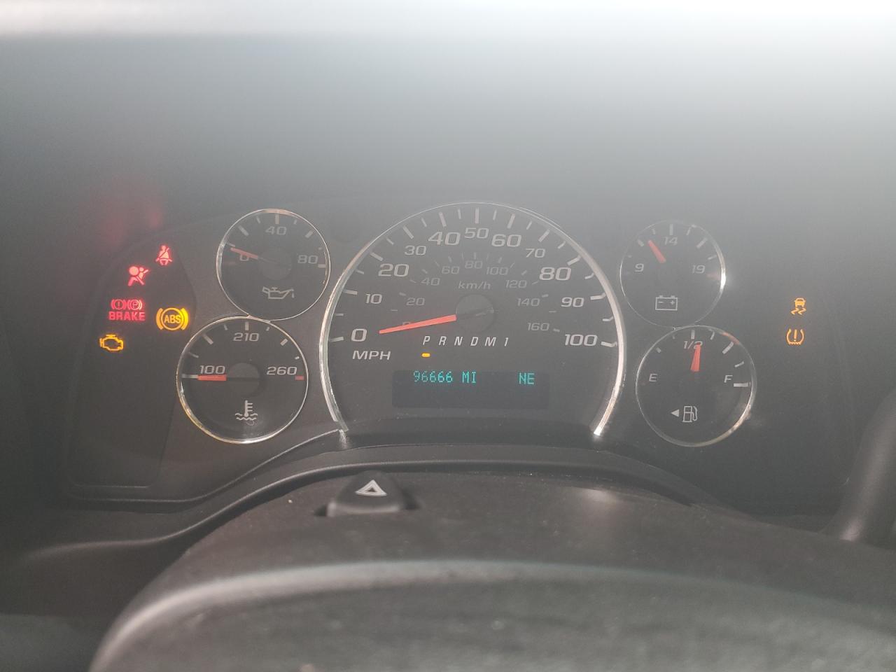 2017 Chevrolet Express VIN 1GCWGAFF0H1136139 Copart auction photo, front end / mechanical damage thumbnail 9