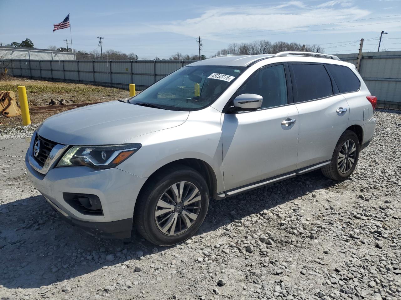 2017 Nissan Pathfinder VIN 5N1DR2MM0HC696090