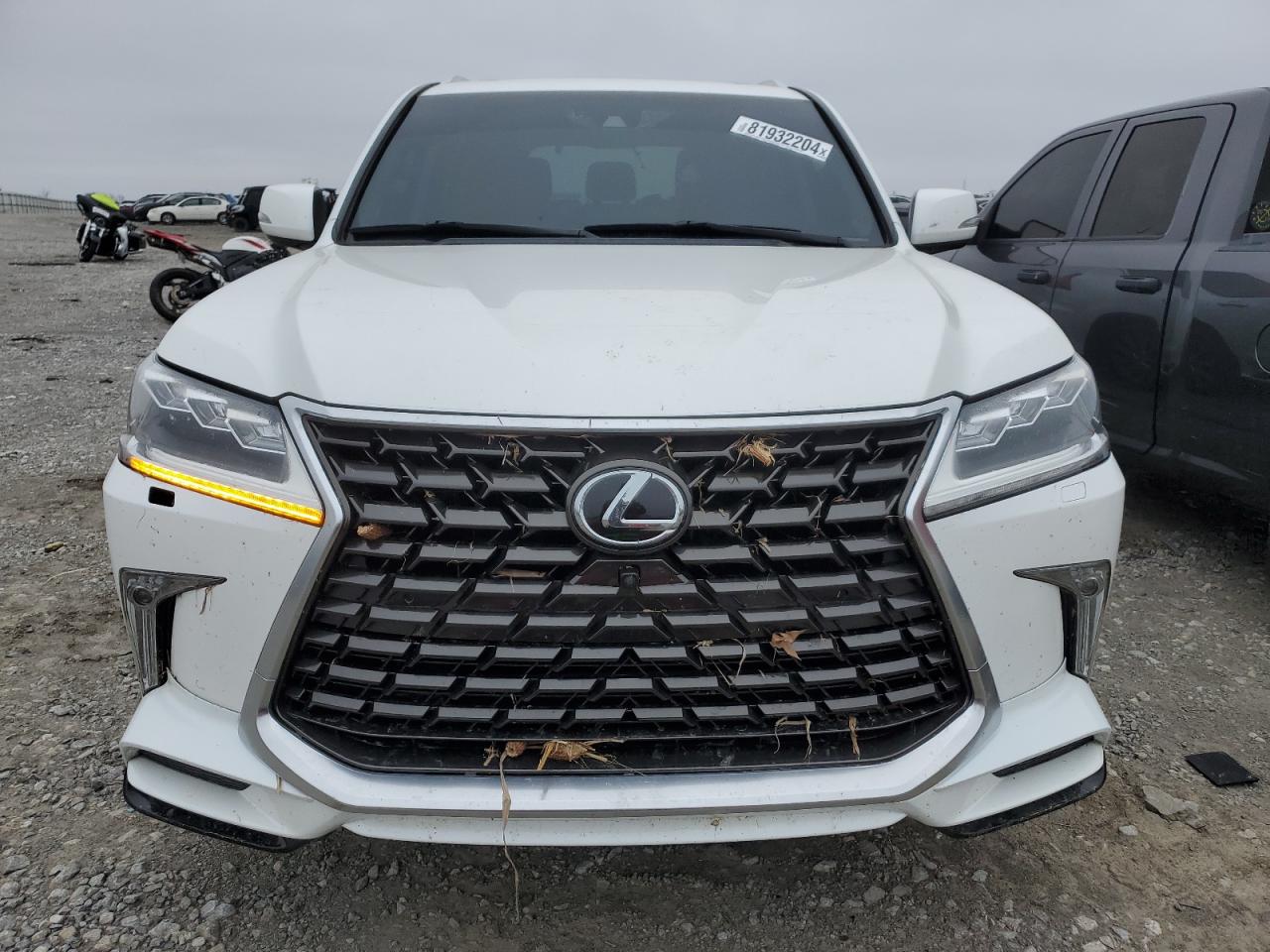 2017 Lexus LX VIN JTJHY7AX5H4239092 Copart auction photo, water/flood damage thumbnail 5