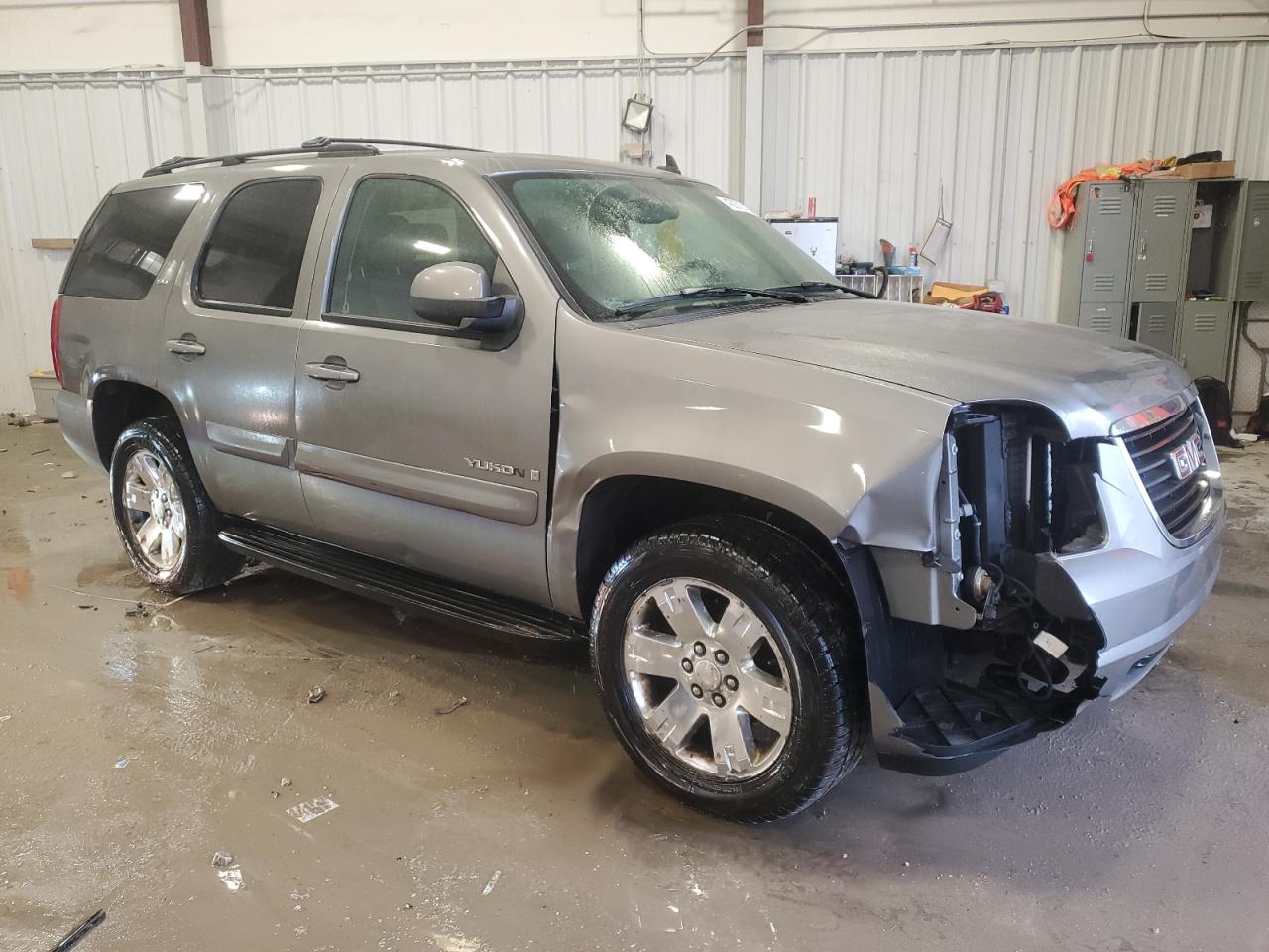 2007 GMC Yukon VIN 1GKFK13077J126788 Copart auction photo, front end damage thumbnail 4