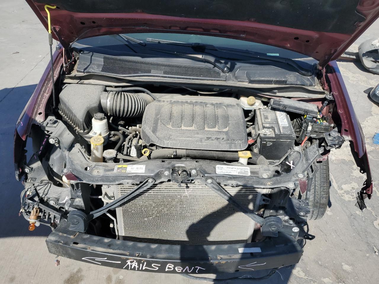 2019 Dodge Caravan VIN 2C4RDGEG3KR764962 Copart auction photo, front end / side damage thumbnail 12