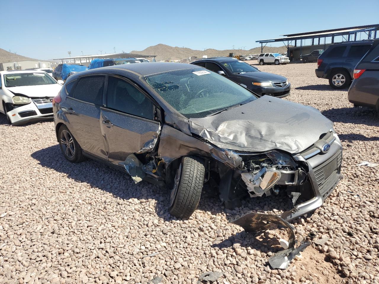 2014 Ford Focus VIN 1FADP3K24EL374877 Copart auction photo, front end / side damage thumbnail 4