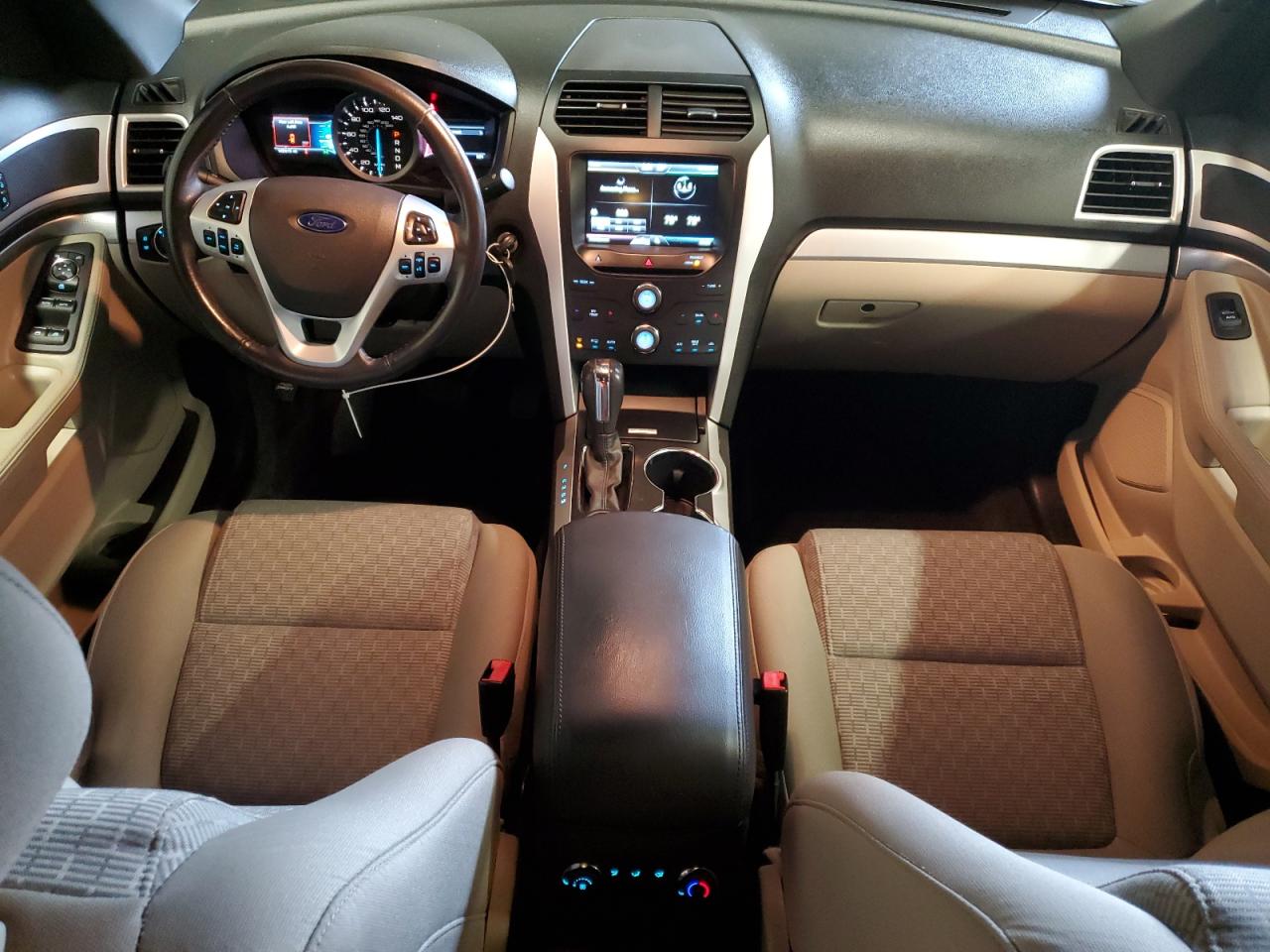 2015 Ford Explorer VIN 1FM5K8D83FGB65275 Copart auction photo, normal wear damage thumbnail 8