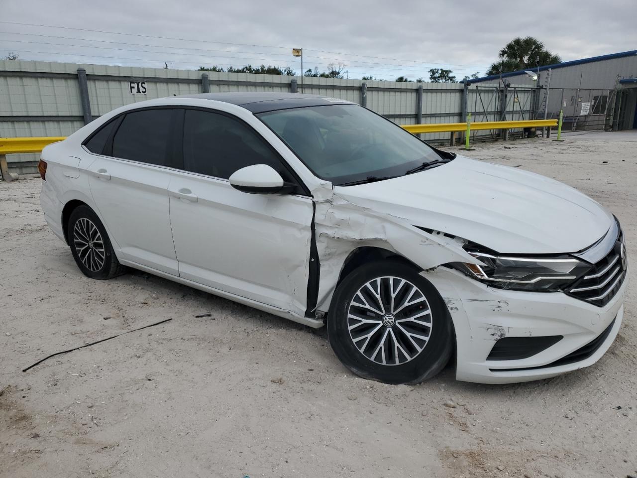 2019 Volkswagen Jetta VIN 3VWC57BU4KM190924 Copart auction photo, front end / side damage thumbnail 4
