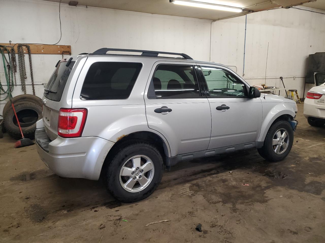 2011 Ford Escape VIN 1FMCU9D75BKC38216 Copart auction photo, front end damage thumbnail 3