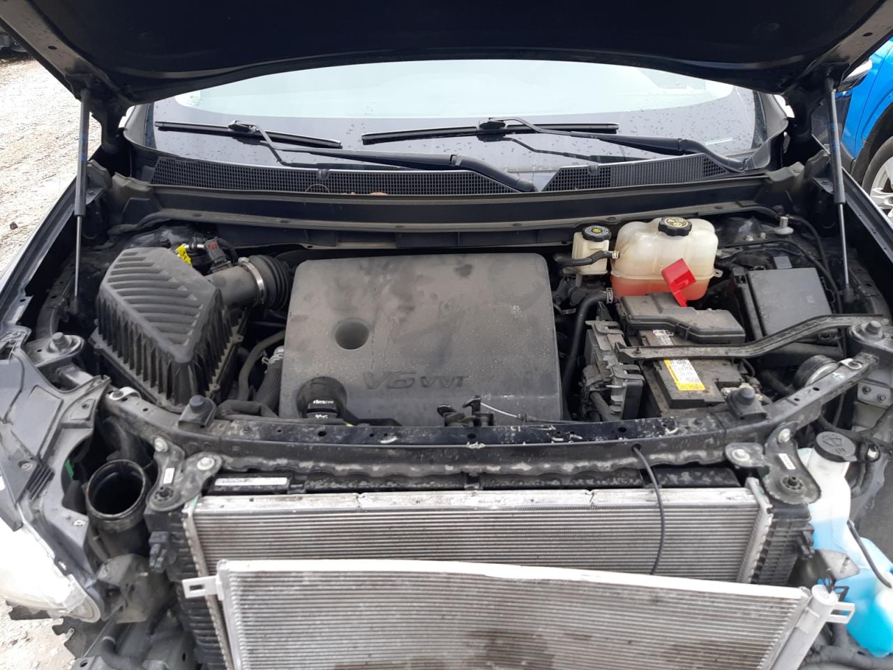 2019 Chevrolet Traverse VIN 1GNERGKW1KJ298021 Copart auction photo, front end damage thumbnail 12