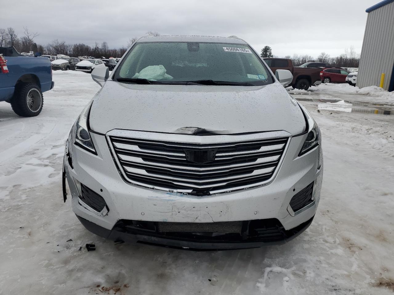 2018 Cadillac XT5 VIN 1GYKNDRS6JZ196796 Copart auction photo, front end damage thumbnail 5
