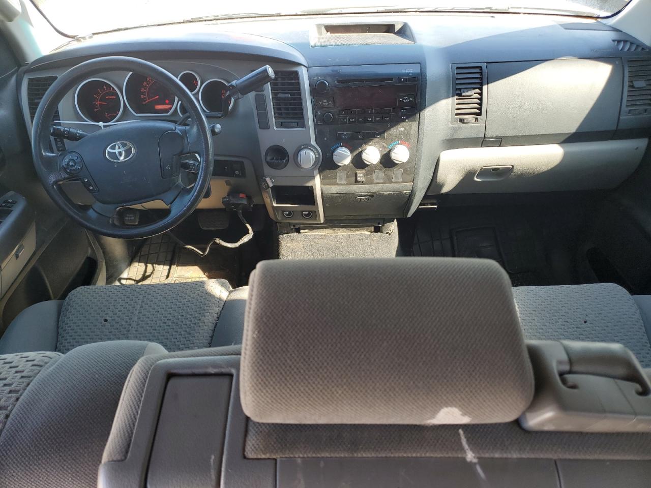 2013 Toyota Tundra VIN 5TFEY5F16DX136559 Copart auction photo, rear end / minor dent/scratches damage thumbnail 8