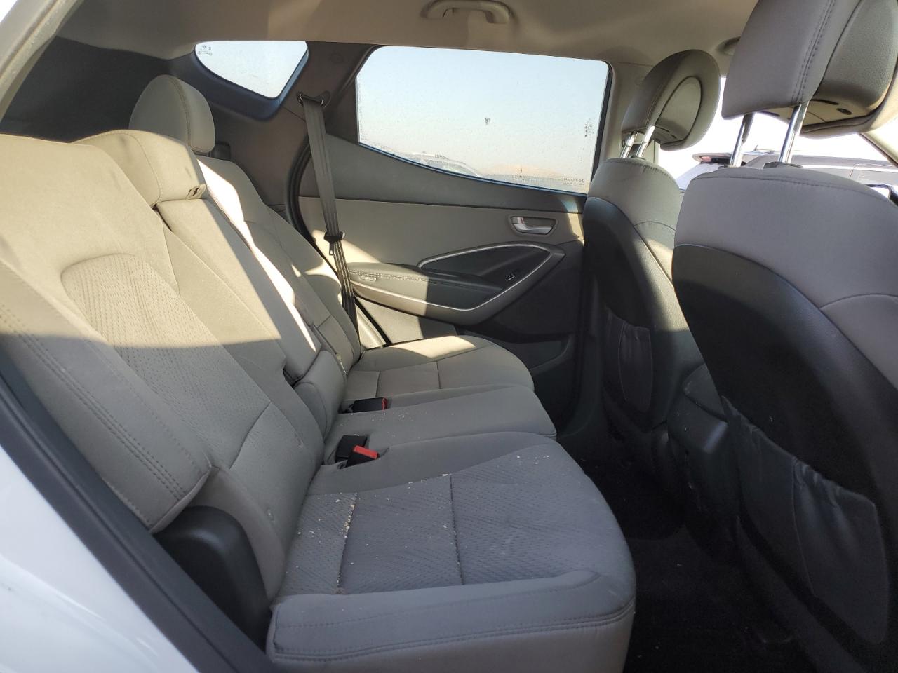 2016 Hyundai Santa Fe VIN 5XYZU3LB6GG345631 Copart auction photo, front end damage thumbnail 10