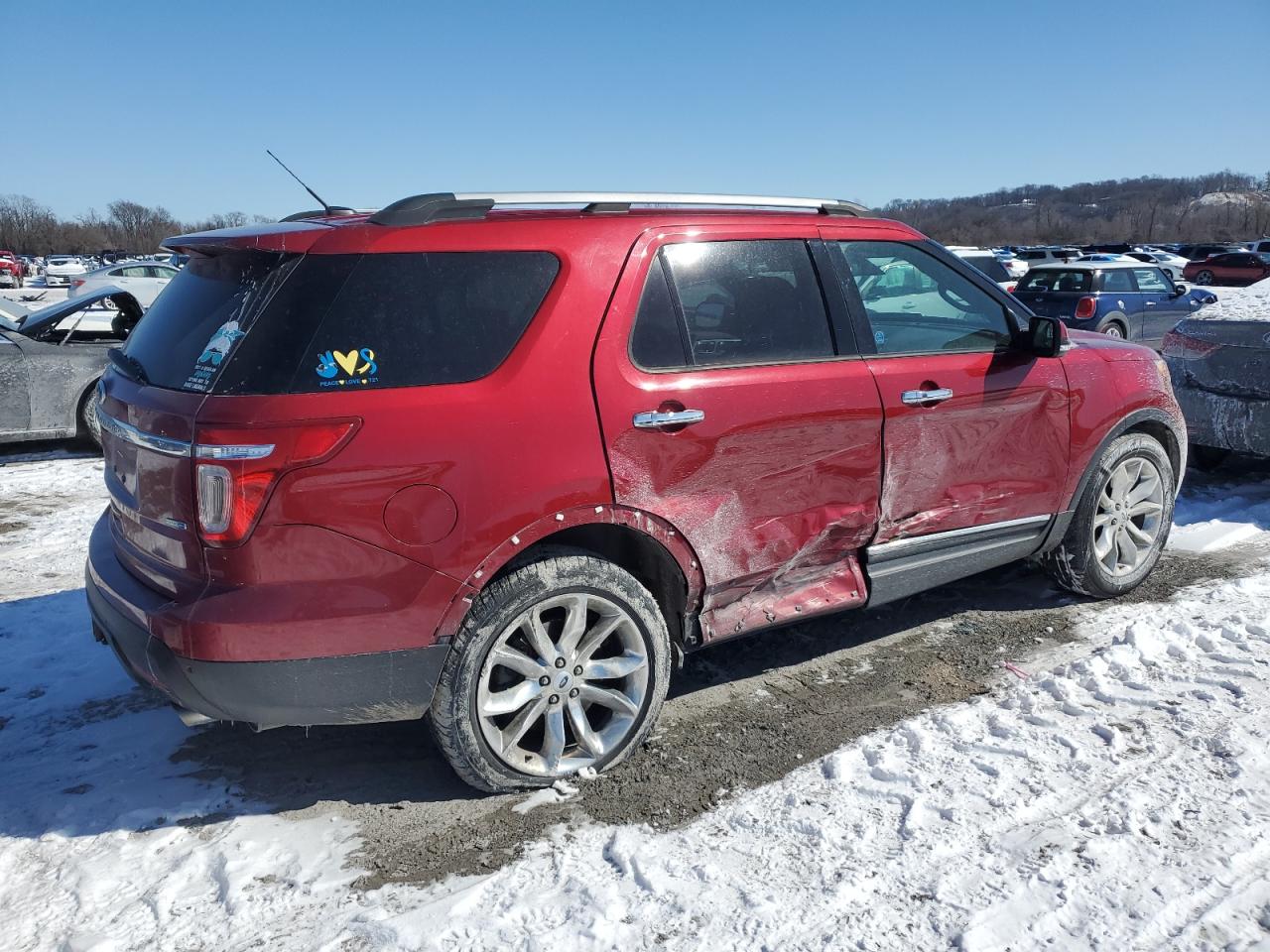 2014 Ford Explorer VIN 1FM5K8F80EGC37819 Copart auction photo, side / rear end damage thumbnail 3