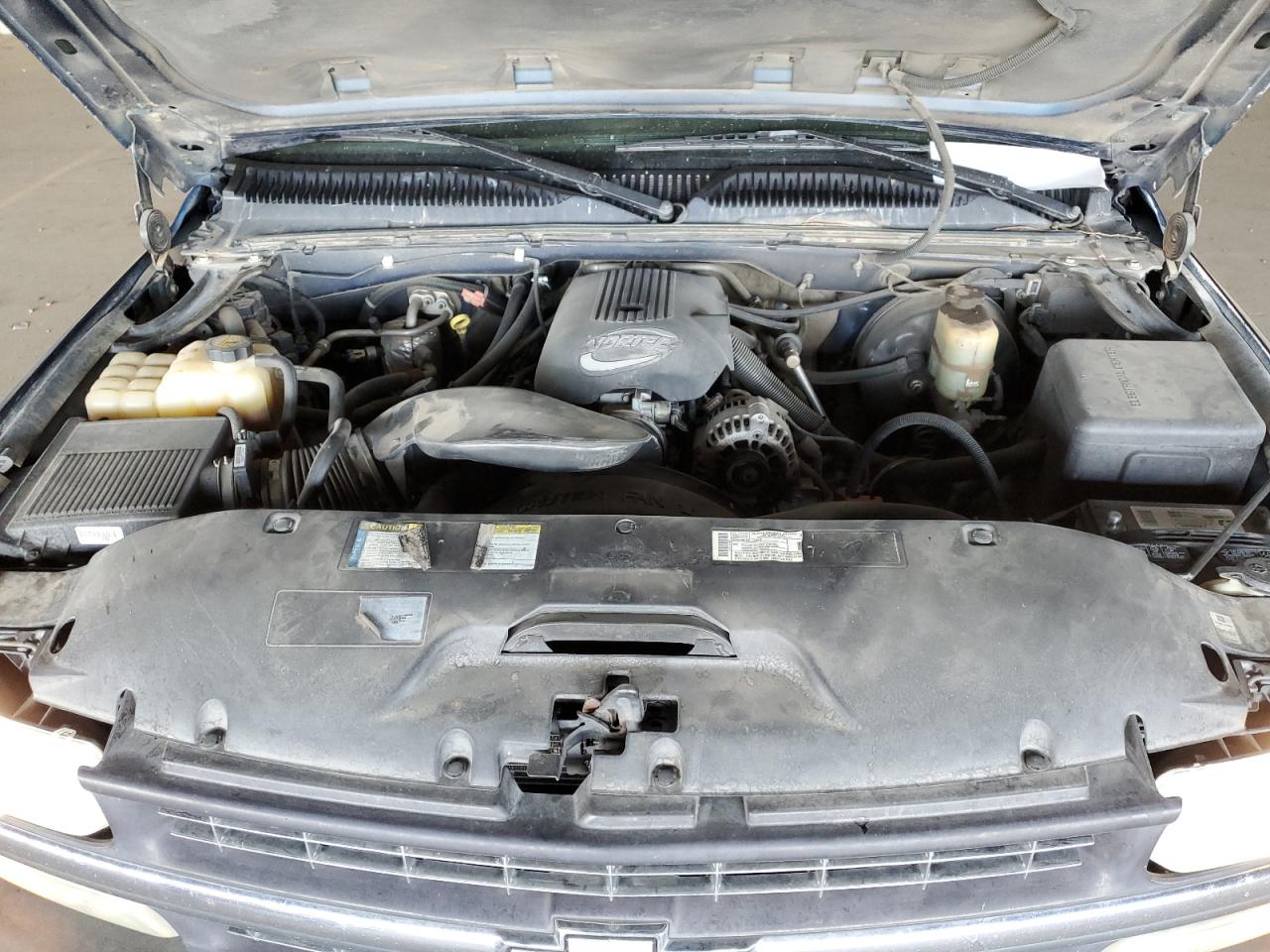 2001 Chevrolet Silverado VIN 1GCEC19T81Z197335 Copart auction photo, rear end damage thumbnail 11