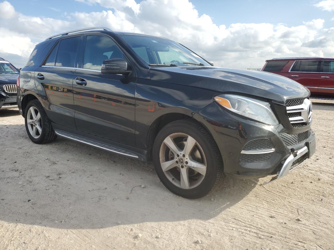 2018 Mercedes-Benz GLE VIN 4JGDA5HBXJB083956 Copart auction photo, undercarriage / front end damage thumbnail 4