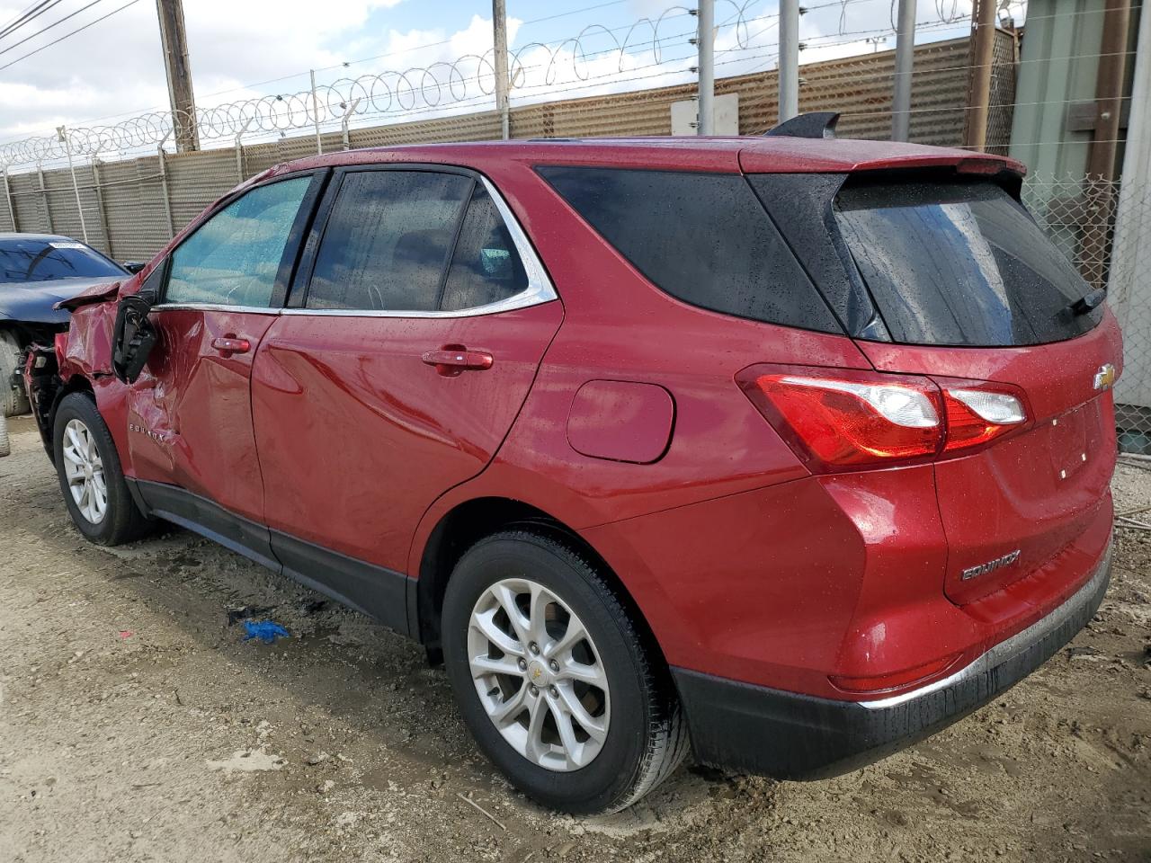 2018 Chevrolet Equinox VIN 2GNAXSEV8J6260811 Copart auction photo, front end / side damage thumbnail 2