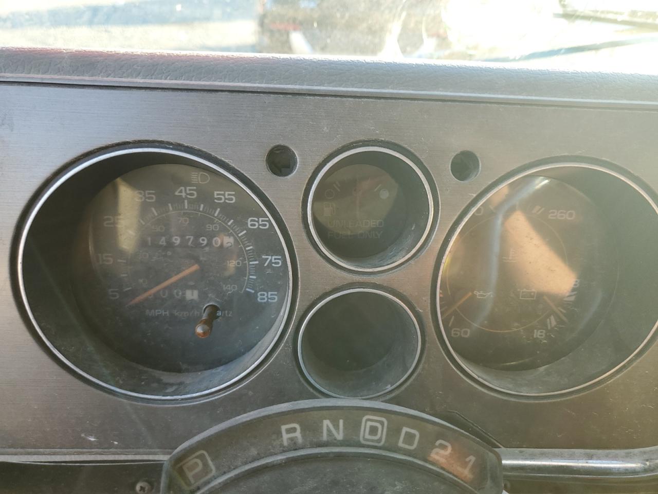 1991 GMC RALLY WAGON VIN 2GJGG39K4M4513706 Copart auction photo, all over damage thumbnail 9
