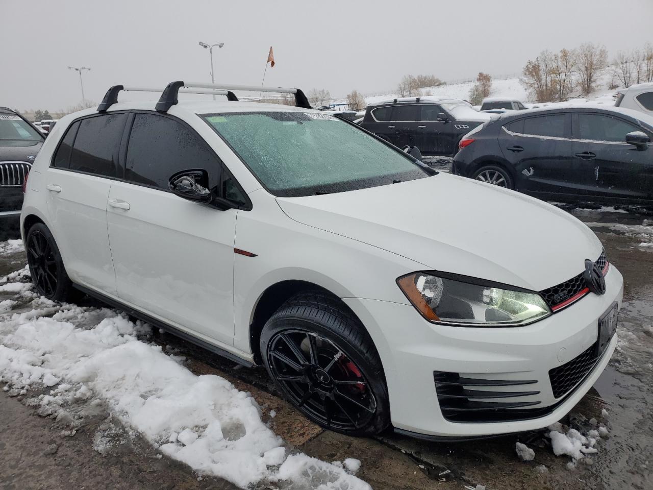 2016 Volkswagen GTI VIN 3VW5T7AU3GM047860 Copart auction photo, front end / side damage thumbnail 4