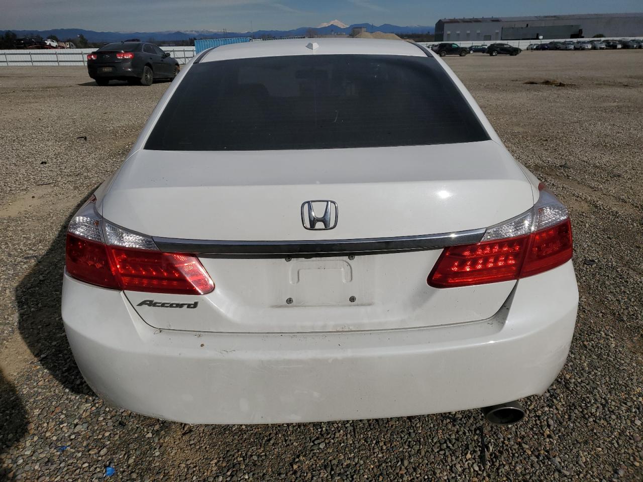 2015 Honda Accord VIN 1HGCR2F87FA066187 Copart auction photo, front end / rear end damage thumbnail 6