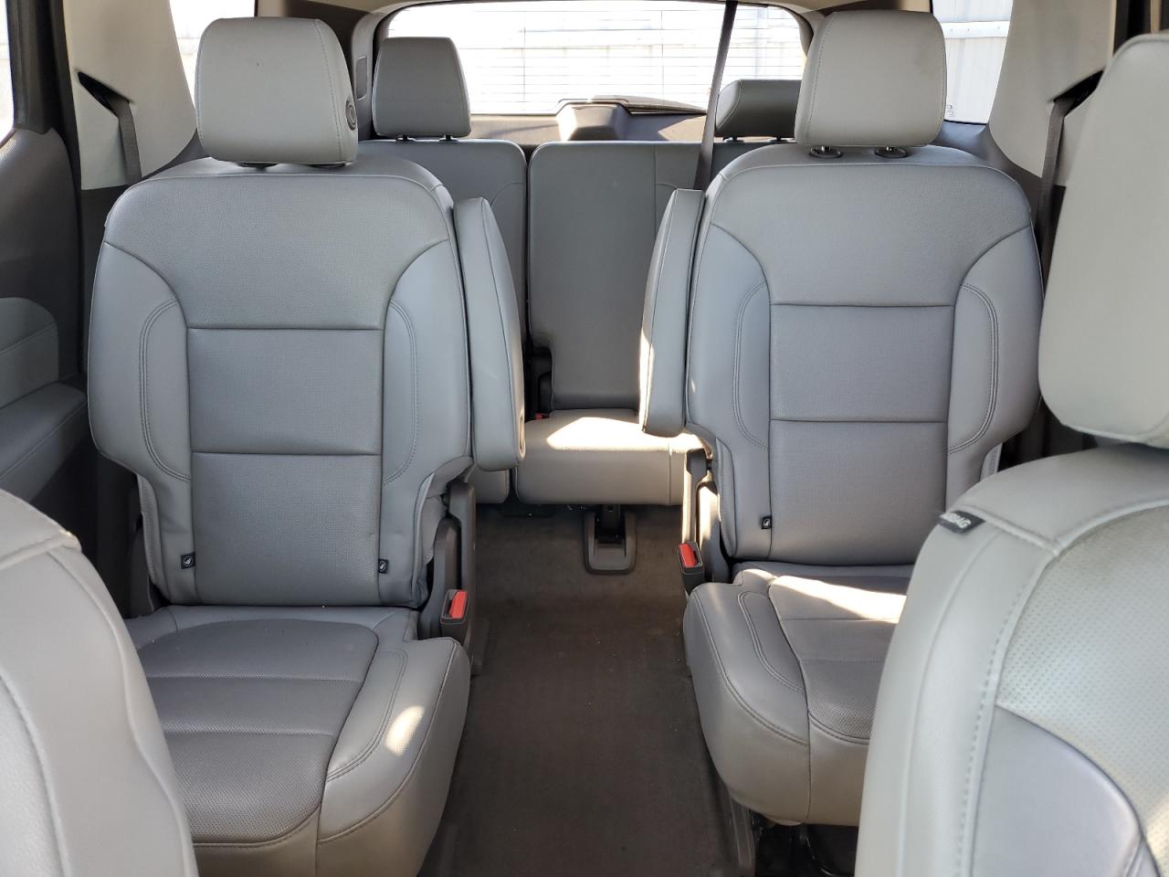 2018 Chevrolet Traverse VIN 1GNEVJKW3JJ200243 Copart auction photo, front end damage thumbnail 10