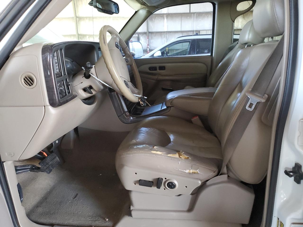 2004 GMC Yukon VIN 1GKFK66U24J161505 Copart auction photo, rear end damage thumbnail 7