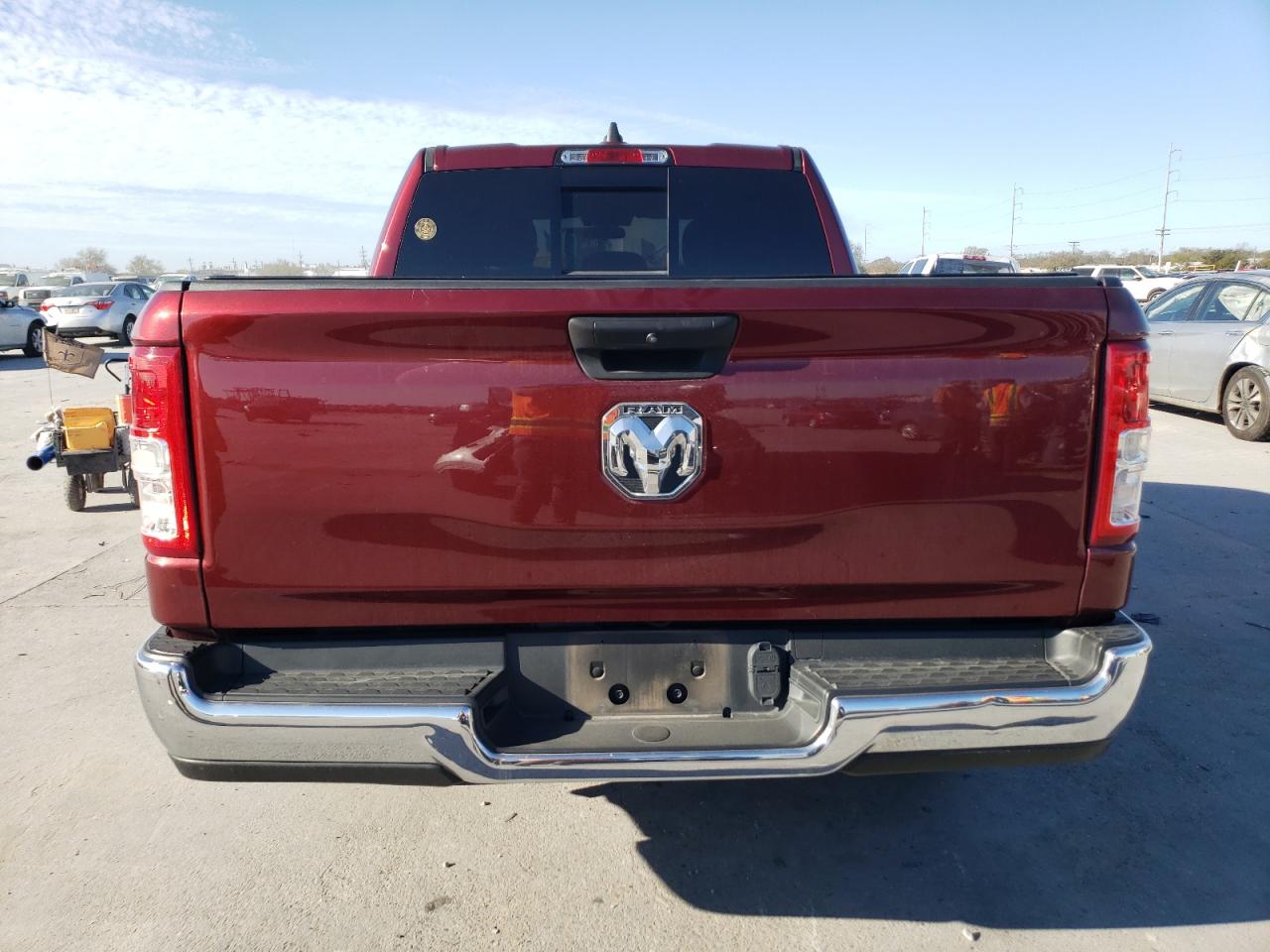 2020 RAM 1500 VIN 1C6RREGG0LN304909 Copart auction photo, front end damage thumbnail 6