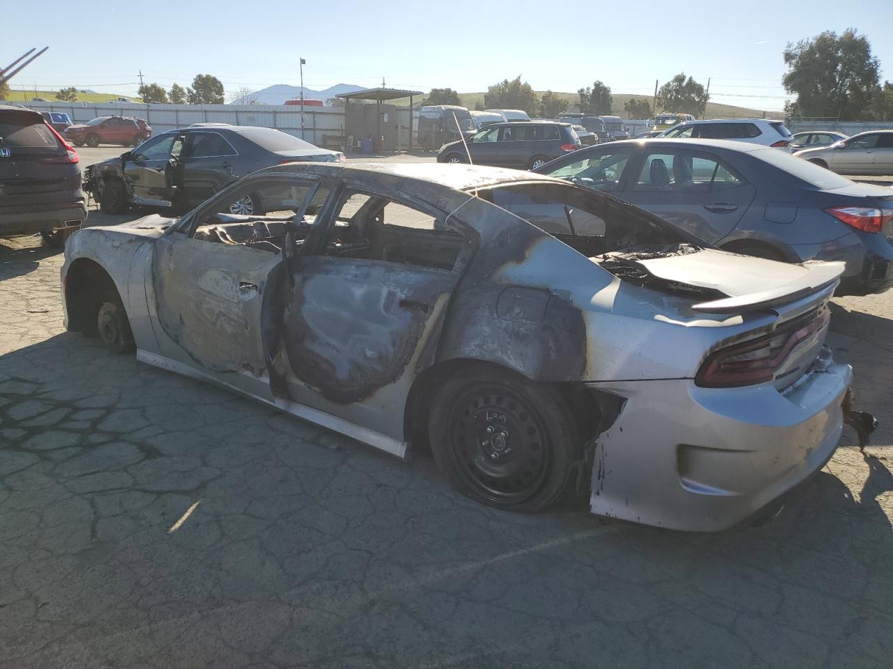 2020 Dodge Charger VIN 2C3CDXHG0LH101281 Copart auction photo, burn damage thumbnail 2