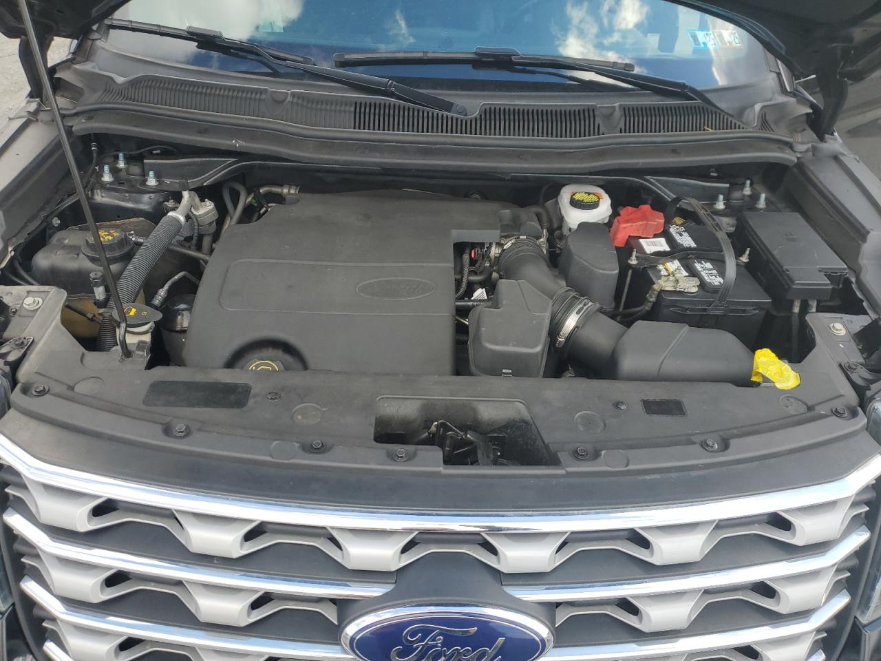 2016 Ford Explorer VIN 1FM5K8F84GGC93765 Copart auction photo, side damage thumbnail 13