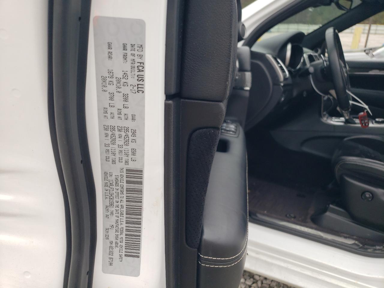 2017 Jeep Grand Cherokee VIN 1C4RJFDJ3HC815961 Copart auction photo, undercarriage / minor dent/scratches damage thumbnail 13
