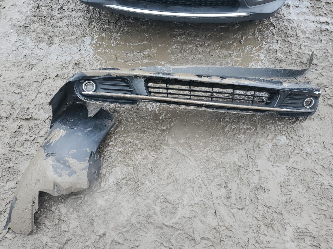 2013 Chrysler Town & Country VIN 2C4RC1BG2DR758920 Copart auction photo, undercarriage / front end damage thumbnail 13