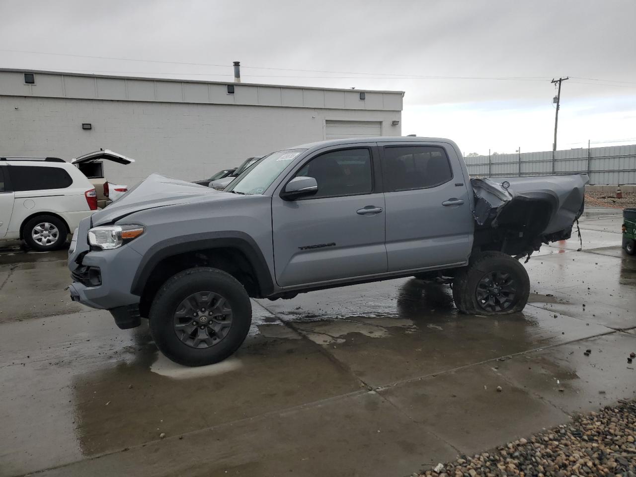2021 Toyota Tacoma VIN 5TFCZ5AN3MX272842