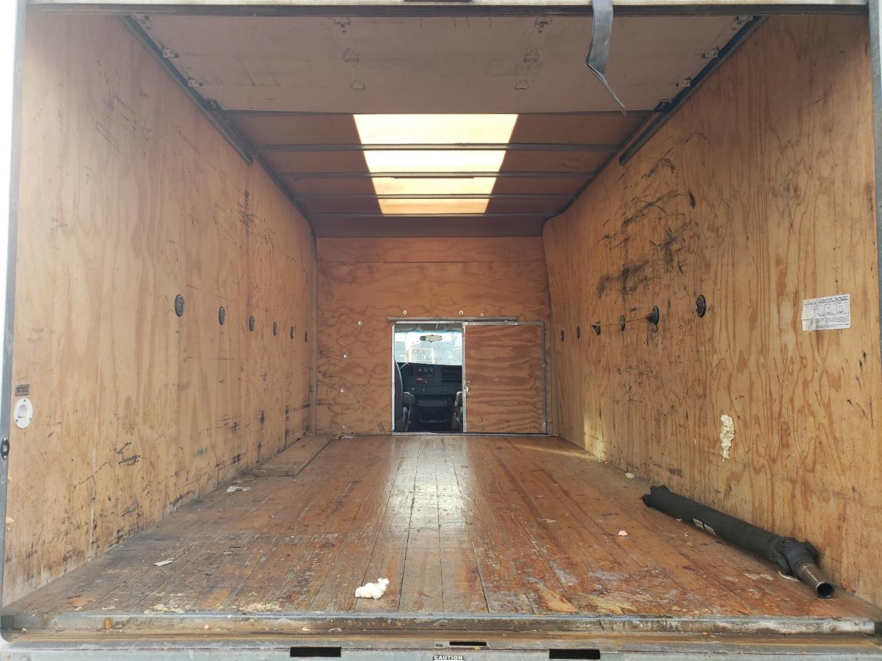 2018 Chevrolet Express VIN 1GB3GSCGXJ1342066 Copart auction photo, mechanical damage thumbnail 10
