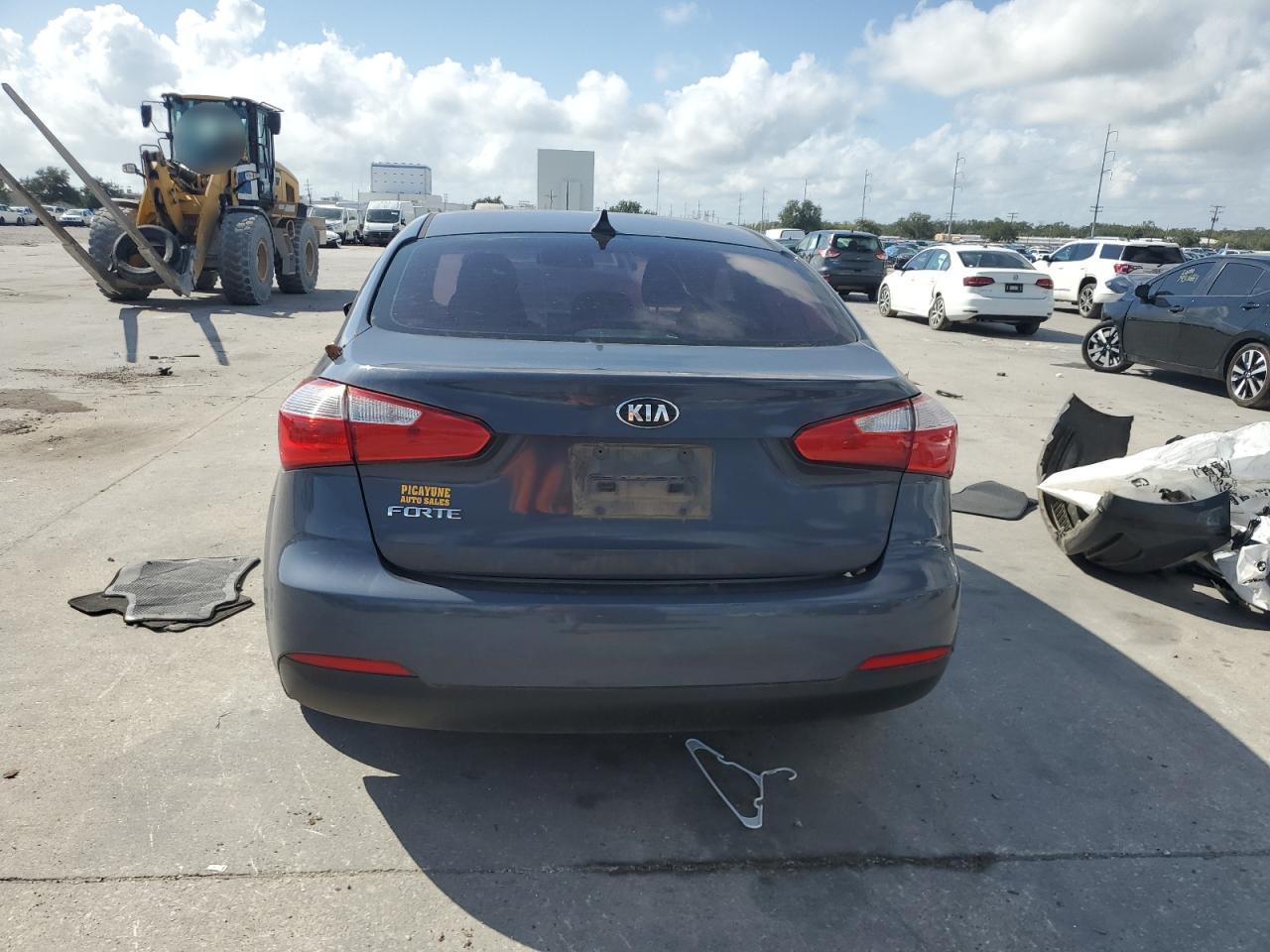 2016 KIA Forte VIN KNAFK4A60G5606701 Copart auction photo, front end damage thumbnail 6