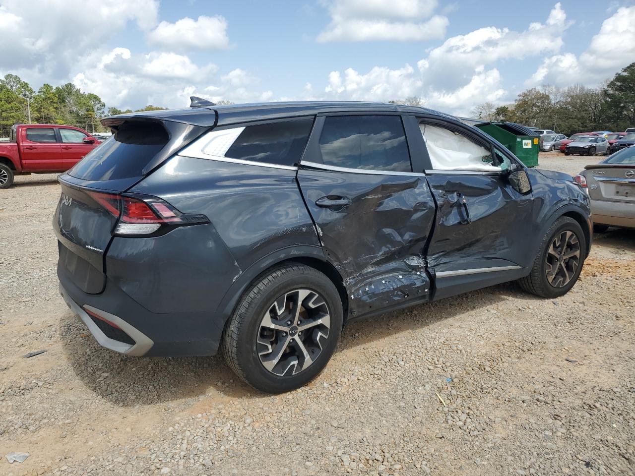2023 KIA Sportage VIN 5XYK33AF0PG046629 Copart auction photo, side / rollover damage thumbnail 3