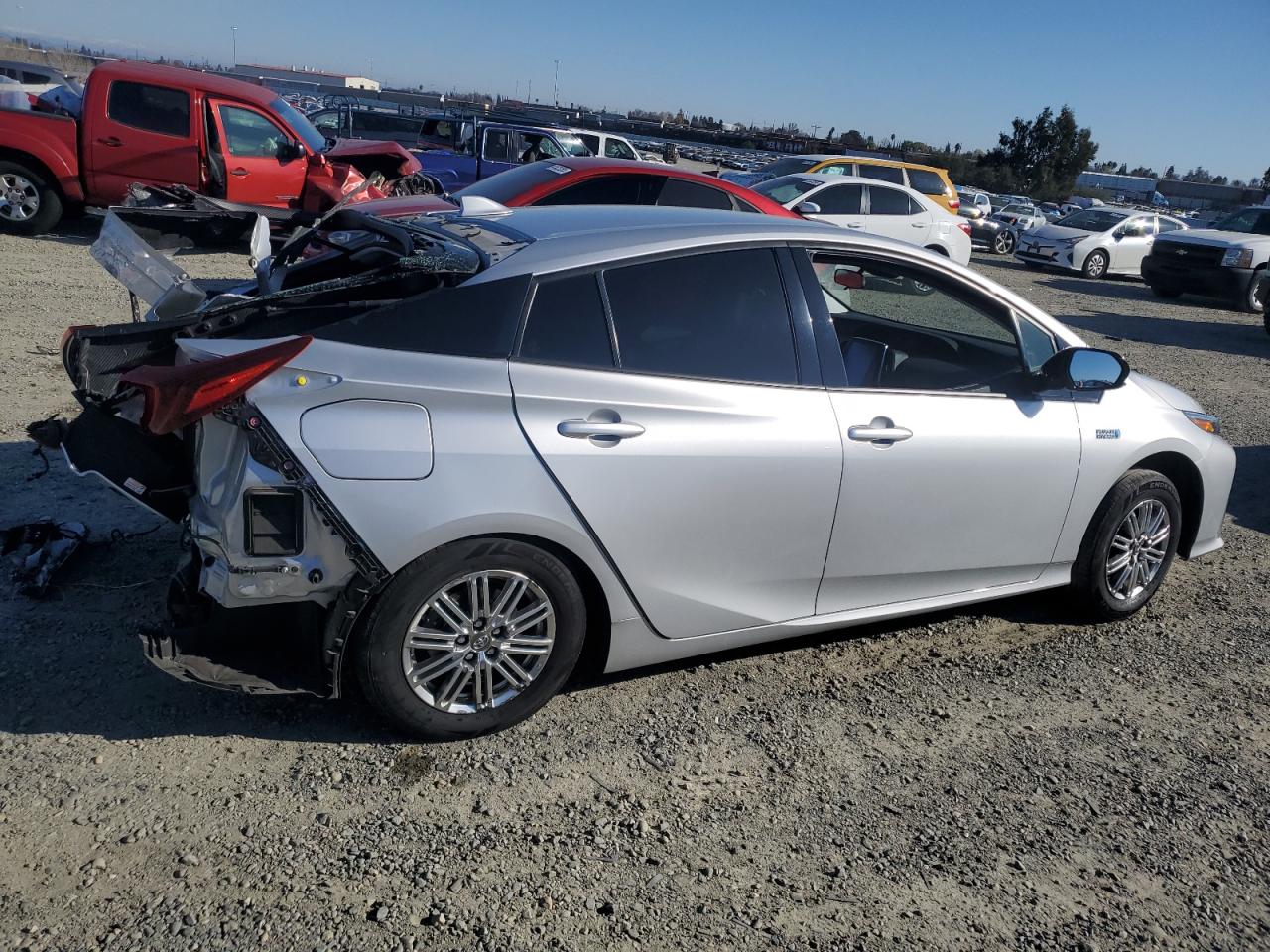 2018 Toyota Prius VIN JTDKARFP2J3073403 Copart auction photo, rear end / side damage thumbnail 3