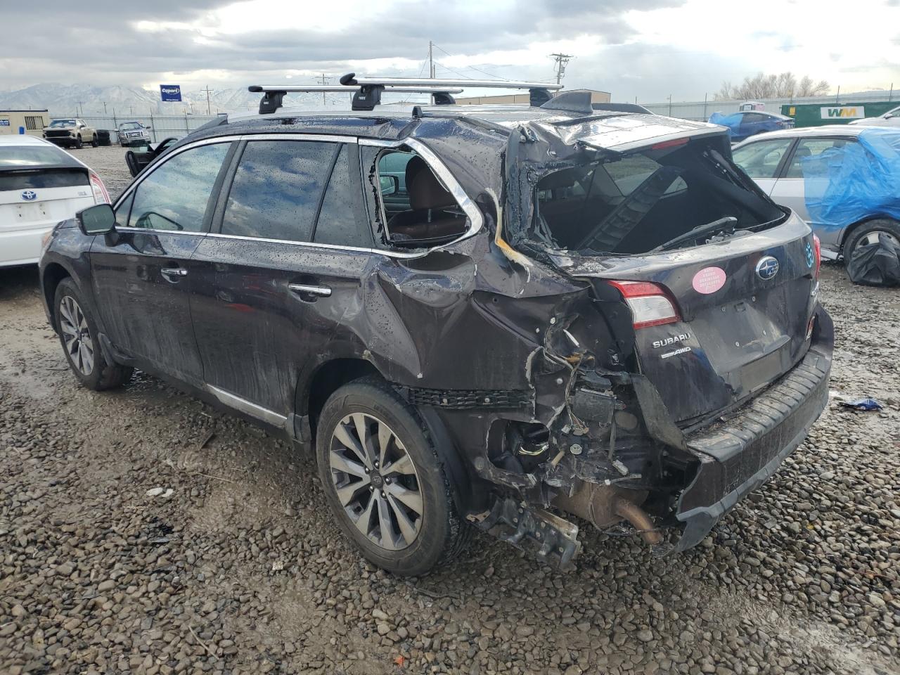 2017 Subaru Outback VIN 4S4BSATC9H3226820 Copart auction photo, front end / rear end damage thumbnail 2