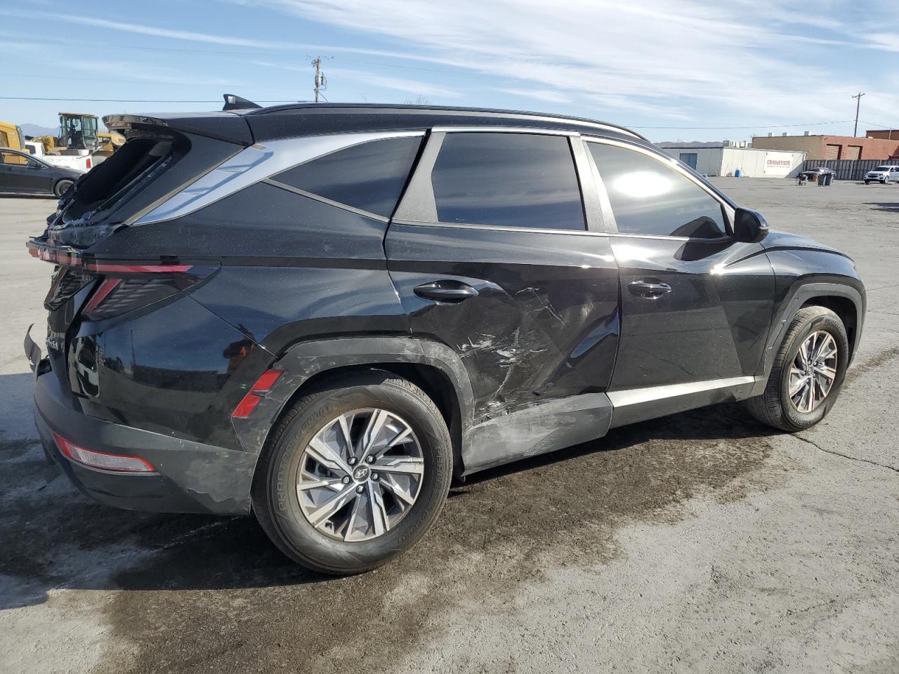 2023 Hyundai Tucson VIN KM8JBCA18PU087488 Copart auction photo, side / rear end damage thumbnail 3