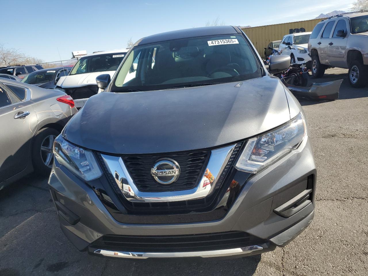 2020 Nissan Rogue VIN 5N1AT2MT8LC811121 Copart auction photo, side / rear end damage thumbnail 5
