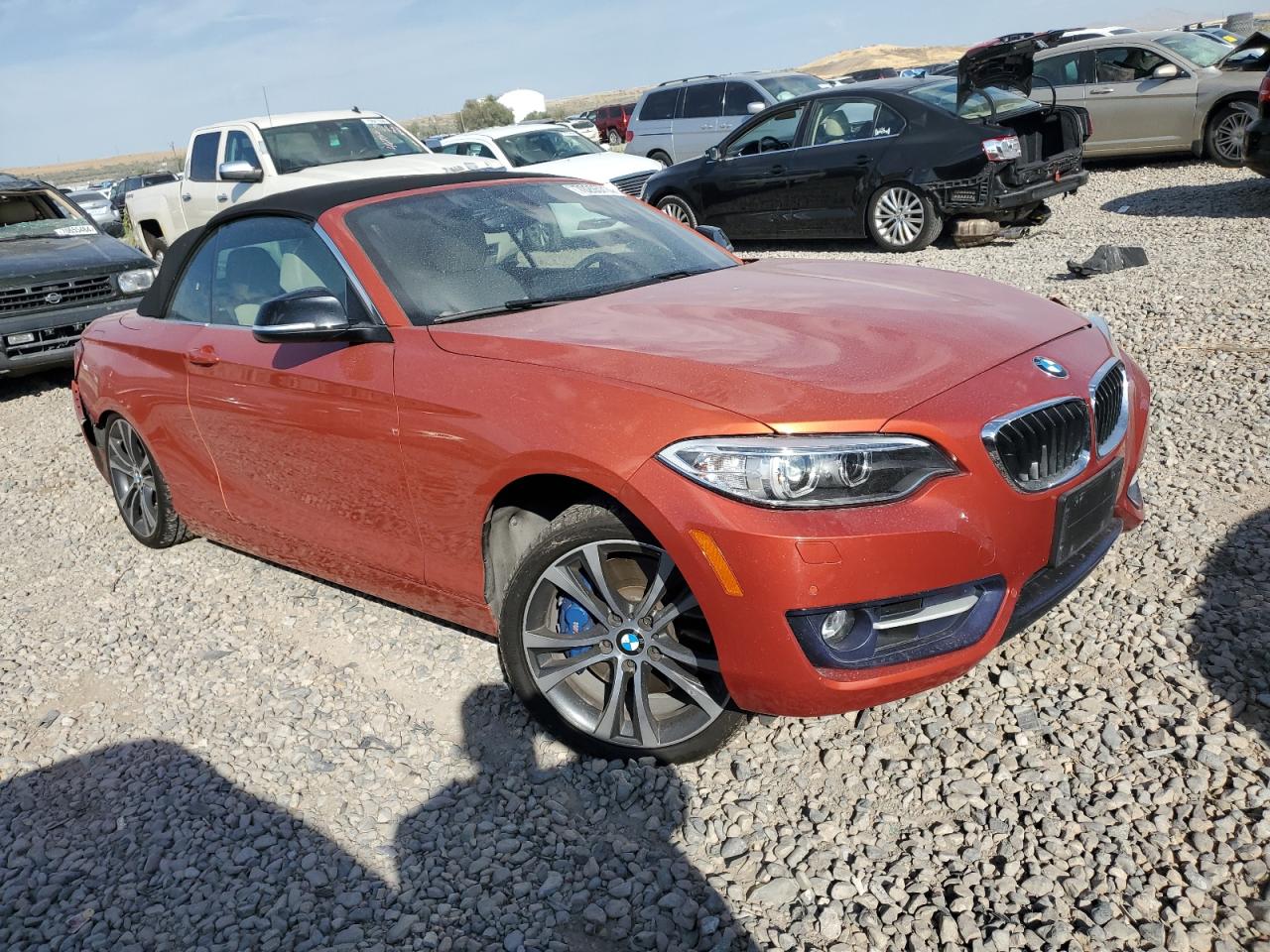 2015 BMW 2er VIN WBA1K7C50FV235022 Copart auction photo, all over damage thumbnail 4