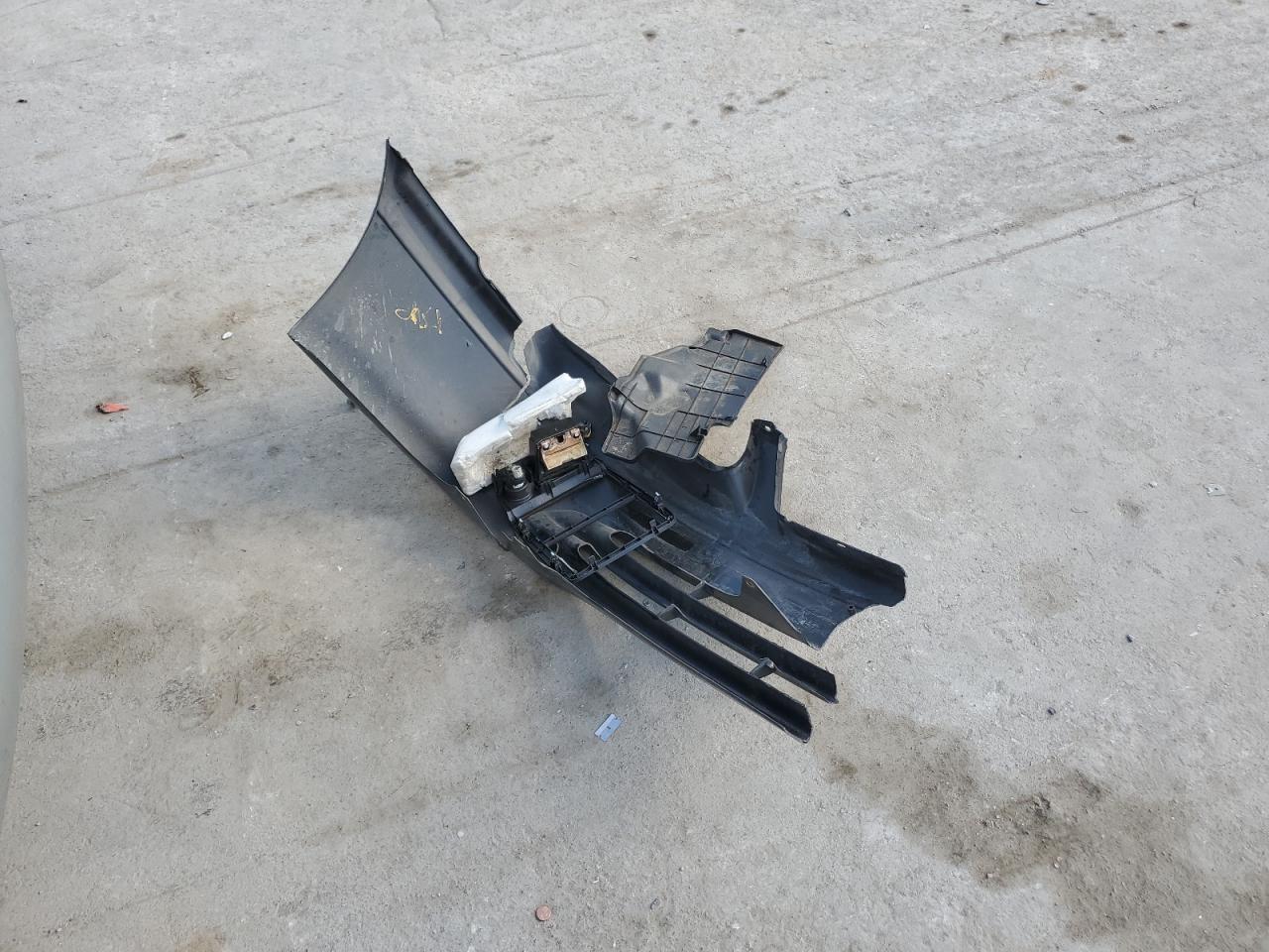 2001 Toyota Camry VIN 4T1BG22K11U830393 Copart auction photo, front end damage thumbnail 12