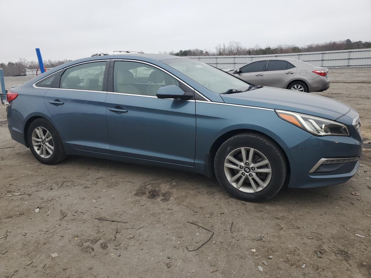 2015 Hyundai Sonata VIN 5NPE24AF2FH198649 Copart auction photo, side / rear end damage thumbnail 4