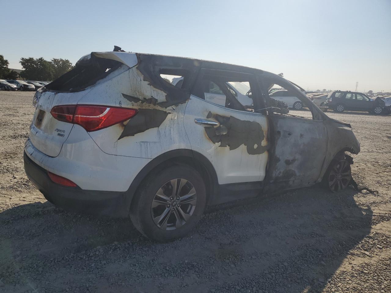 2014 Hyundai Santa Fe VIN 5XYZTDLB0EG175658 Copart auction photo, burn damage thumbnail 3