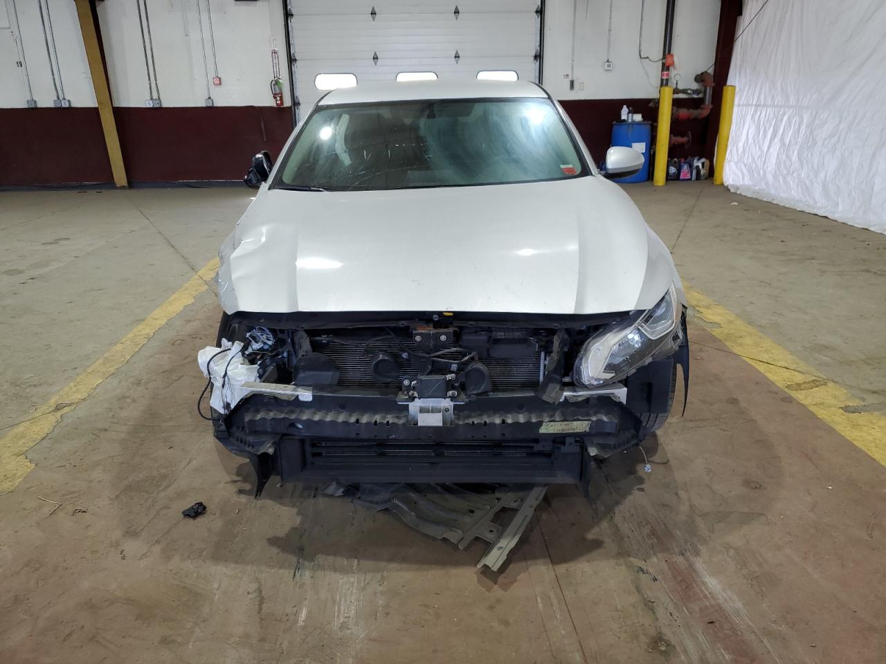2019 Nissan Altima VIN 1N4BL4BV0KC221184 Copart auction photo, front end / minor dent/scratches damage thumbnail 5