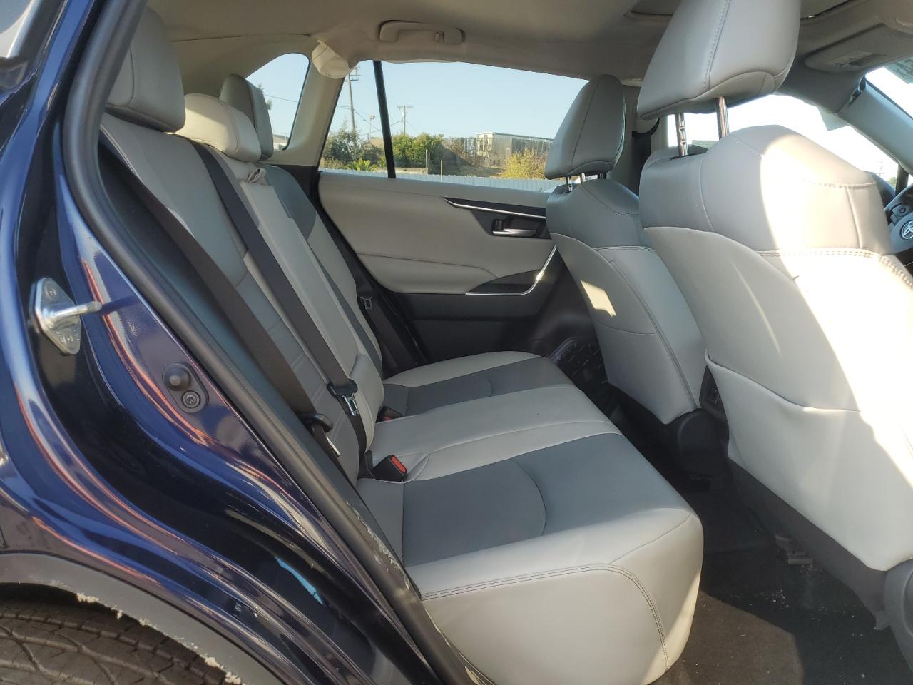 2019 Toyota RAV 4 VIN 2T3C1RFV7KC001096 Copart auction photo, side / front end damage thumbnail 11
