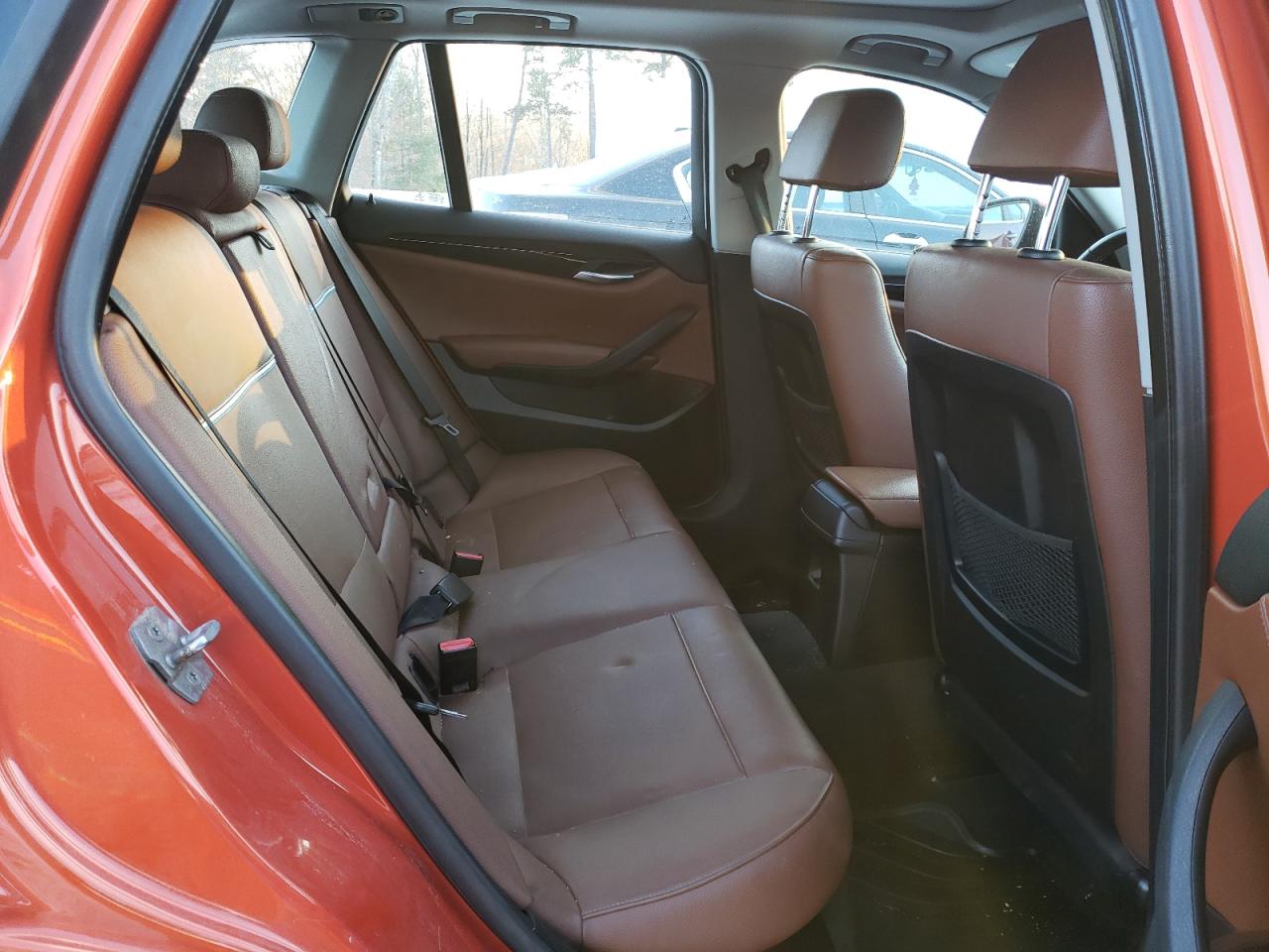 2015 BMW X1 VIN WBAVM5C58FVV95168 Copart auction photo, front end / rear end damage thumbnail 11