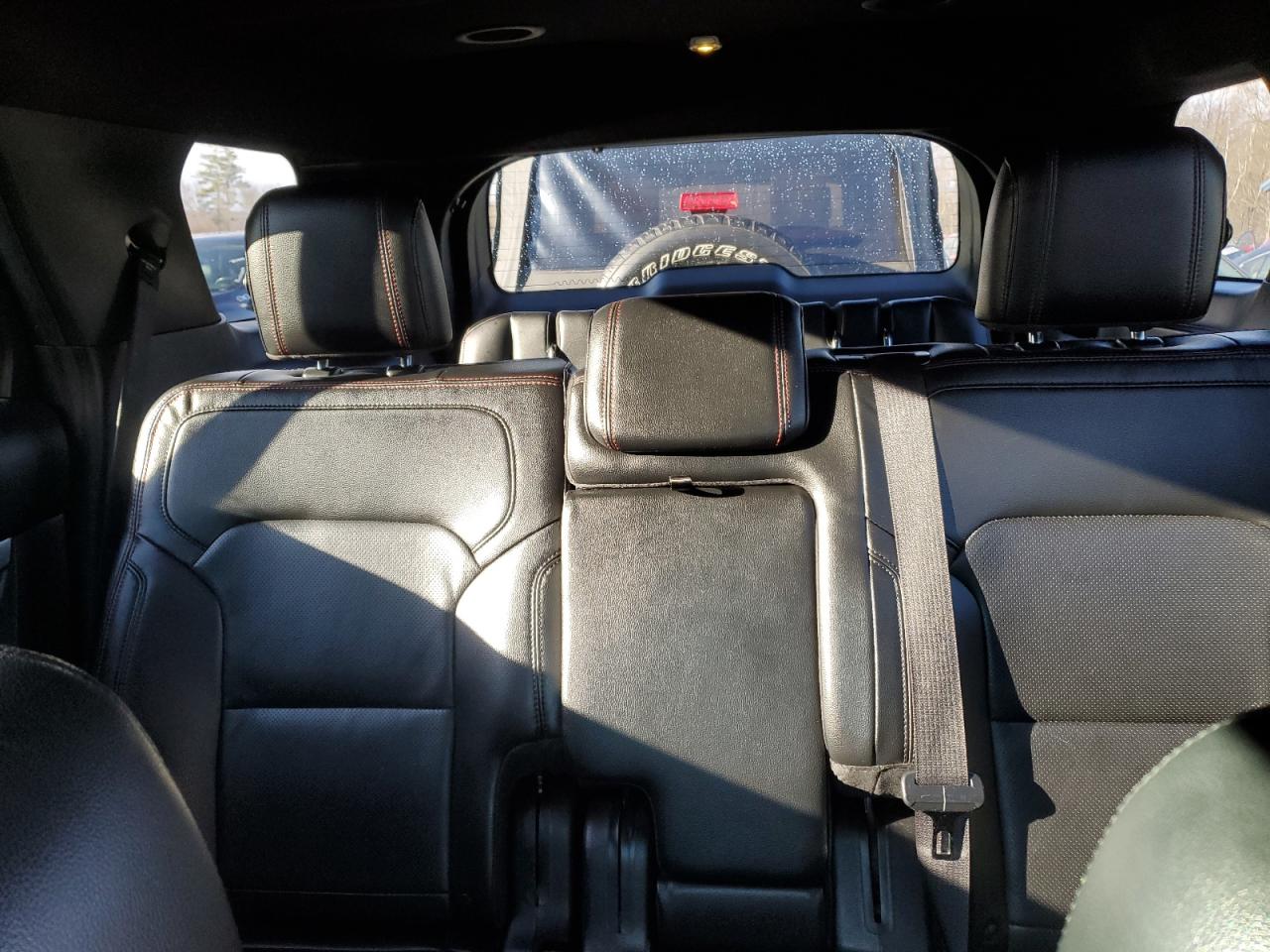 2016 Ford Explorer VIN 1FM5K8GT1GGA02335 Copart auction photo, minor dent/scratches damage thumbnail 10