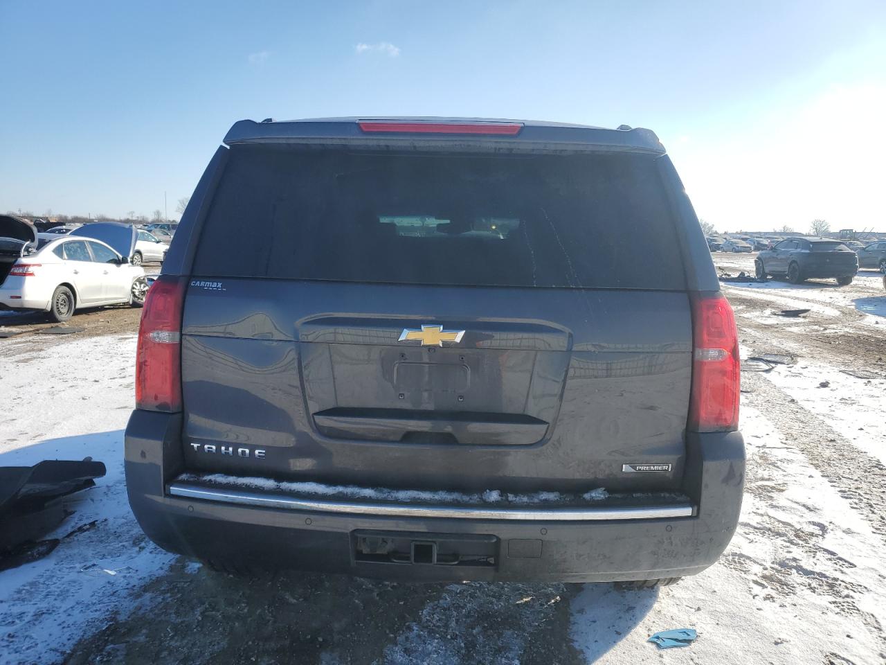 2018 Chevrolet Tahoe VIN 1GNSKCKCXJR322483 Copart auction photo, side / front end damage thumbnail 6
