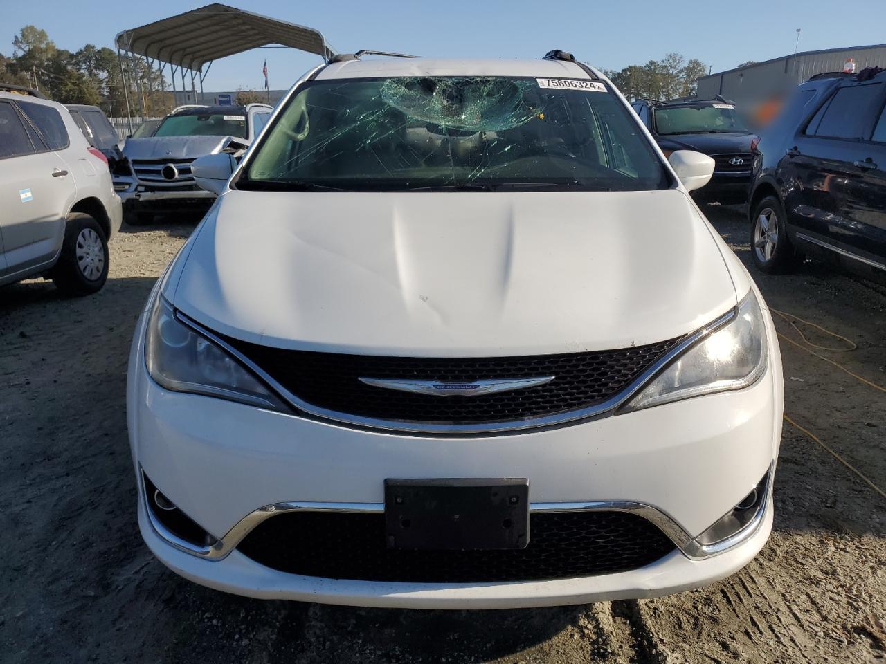 2017 Chrysler Pacifica VIN 2C4RC1BG0HR507996 Copart auction photo, top/roof damage thumbnail 5