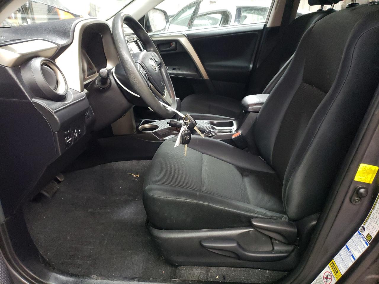 2015 Toyota RAV 4 VIN 2T3BFREV0FW306099 Copart auction photo, front end damage thumbnail 7