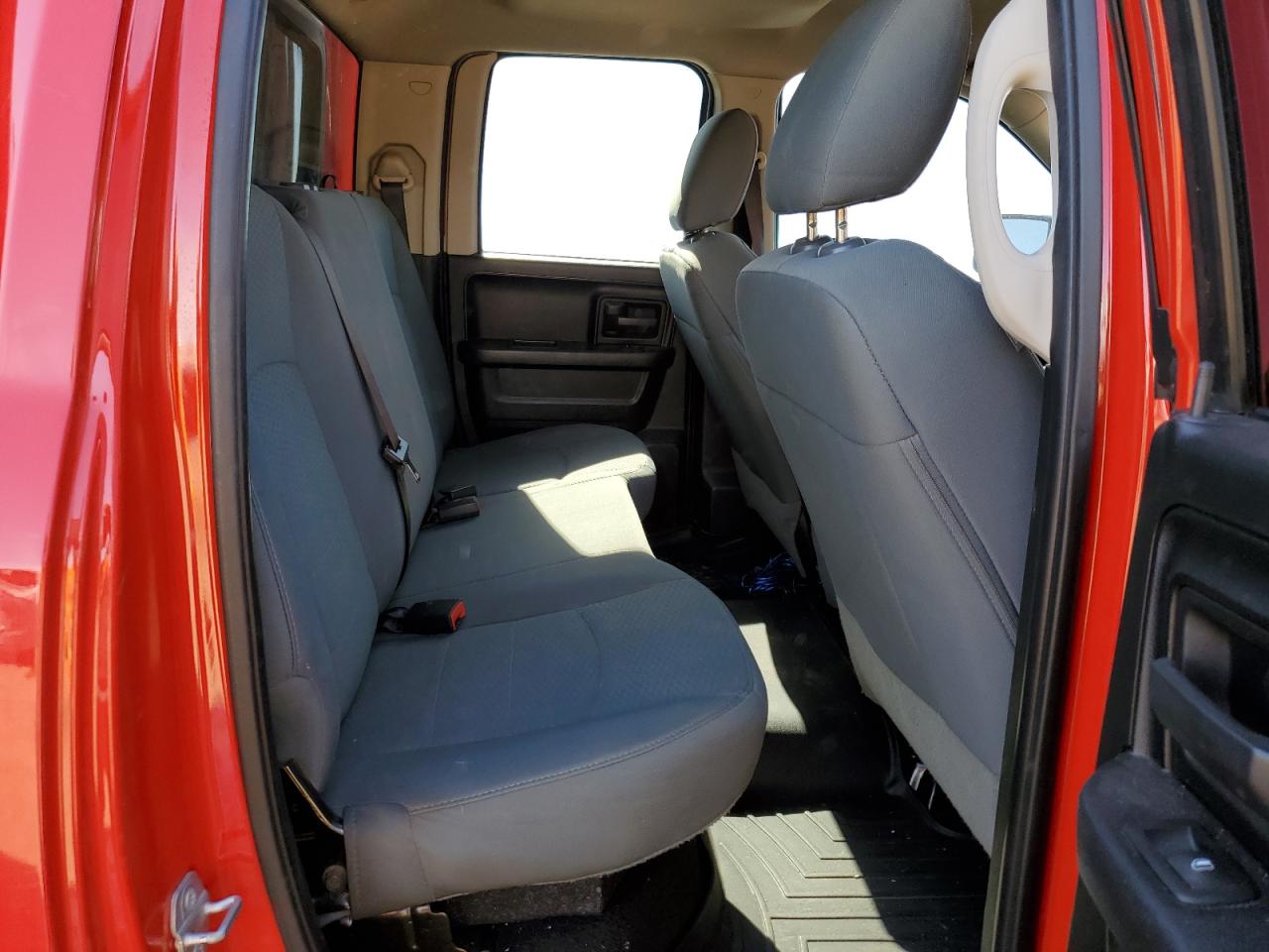 2015 RAM 1500 VIN 1C6RR7FT2FS717656 Copart auction photo, front end / mechanical damage thumbnail 10