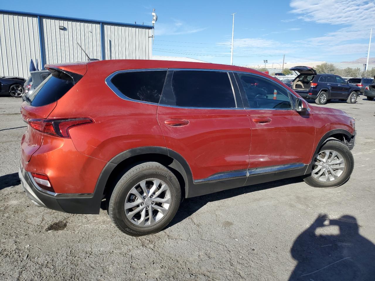 2019 Hyundai Santa Fe VIN 5NMS23AD3KH078183 Copart auction photo, front end damage thumbnail 3