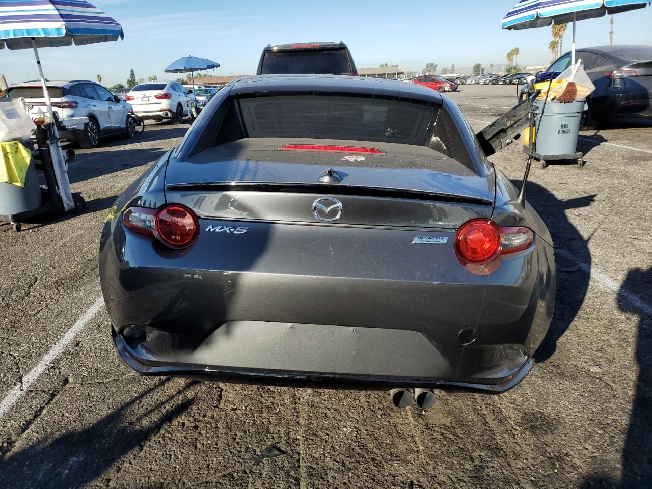 2018 Mazda MX-5 VIN JM1NDAM7XJ0203115 Copart auction photo, all over / minor dent/scratches damage thumbnail 6